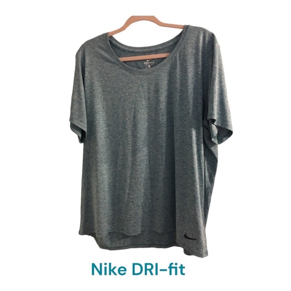 XXL Bundle! Two High Quality T-shirts•Nike and Old Navy Luxe - Picture 4 of 14